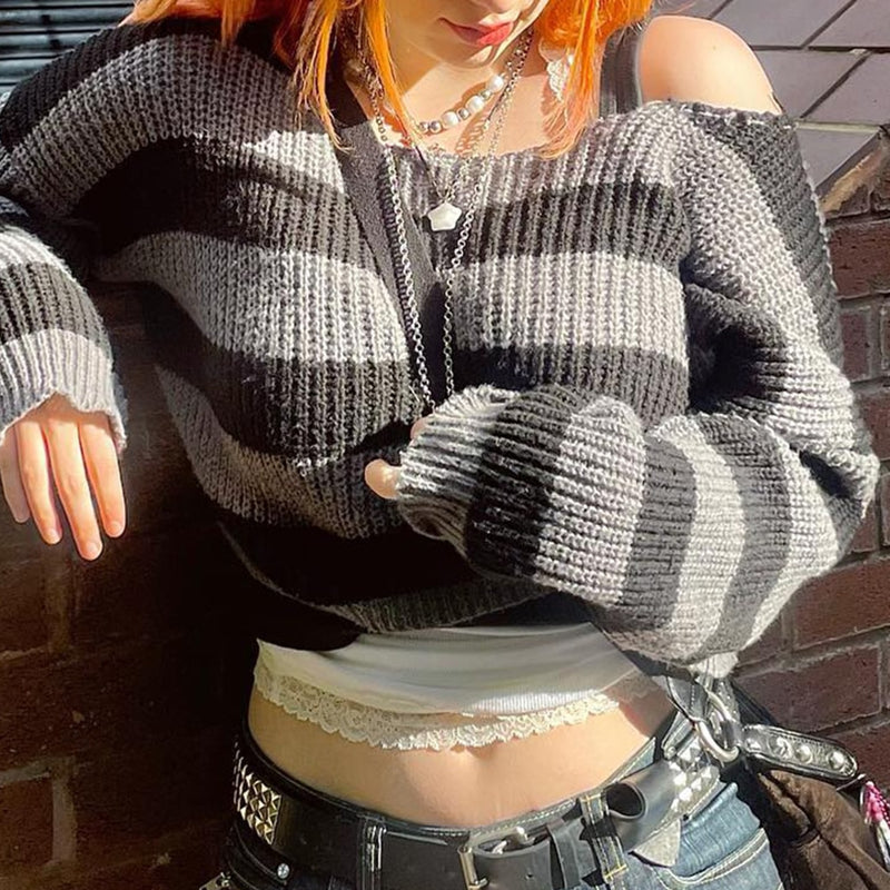 Gothic Striped Cropped Full Sleeve Pullover